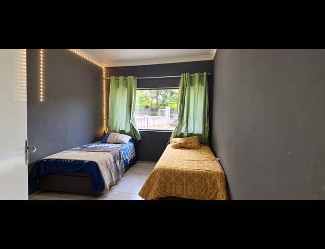 4 BEDROOM FREESTANDING FOR SALE IN VANDERBIJLPARK CE 2